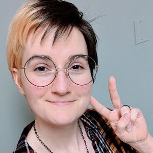 Meet your Posher, Lila